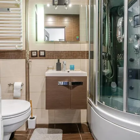 Spodek Comfort By Bookinghost Apartment